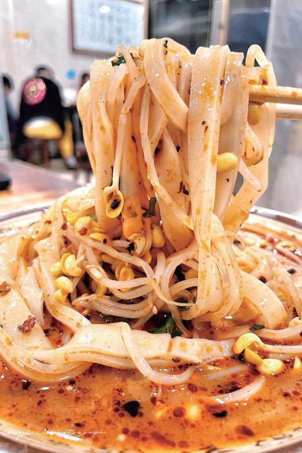 股市配资 安康蒸面如何走出安康?